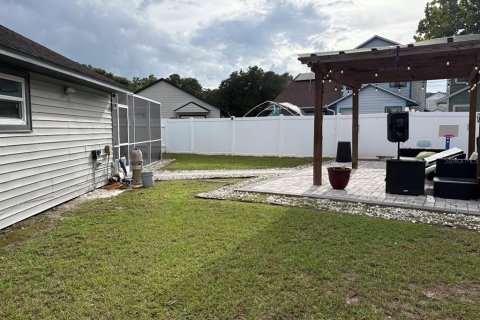 House in Orlando, Florida 3 bedrooms, 96.53 sq.m. № 1649404 - photo 12