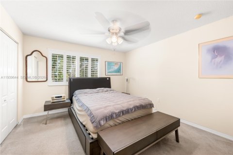 Condo in Palmetto Bay, Florida, 2 bedrooms  № 1997829 - photo 7