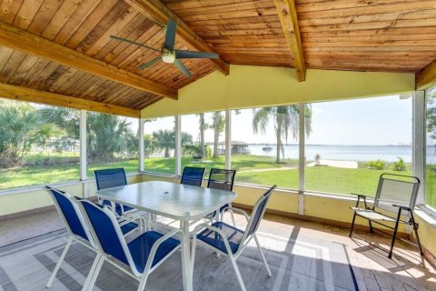 Villa ou maison à vendre à Tavares, Floride: 3 chambres, 162.76 m2 № 1873366 - photo 3