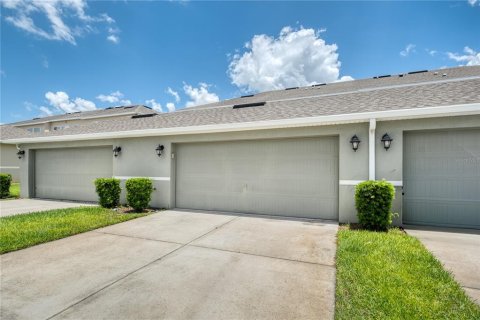 Townhouse in Winter Garden, Florida 3 bedrooms, 172.15 sq.m. № 1801675 - photo 26