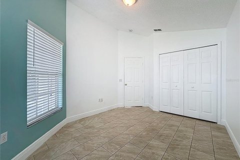 House in Davenport, Florida 3 bedrooms, 127.46 sq.m. № 2379361 - photo 24