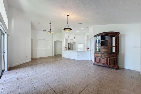 House in Davenport, Florida 3 bedrooms, 127.46 sq.m. № 2379361 - photo 21