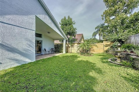 House in Davenport, Florida 3 bedrooms, 127.46 sq.m. № 2379361 - photo 3