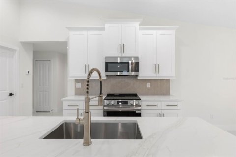 Casa en venta en Palm Coast, Florida, 3 dormitorios, 159.42 m2 № 2195939 - foto 25