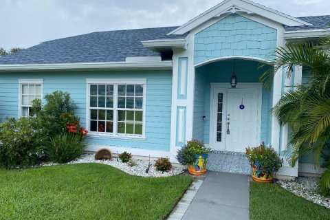 Villa ou maison à vendre à St. Lucie, Floride: 3 chambres, 142.51 m2 № 2415647 - photo 6