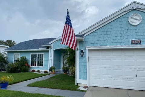 Villa ou maison à St. Lucie, Floride 3 chambres, 142.51 m2 № 2415647