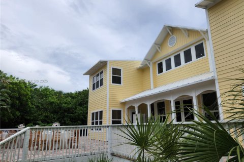 Купить виллу или дом в Сент-Луси, Флорида 6 спален, 355.26м2, № 2006366 - фото 2