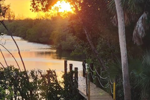 Купить виллу или дом в Сент-Луси, Флорида 6 спален, 355.26м2, № 2006366 - фото 23