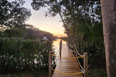 Купить виллу или дом в Сент-Луси, Флорида 6 спален, 355.26м2, № 2006366 - фото 7