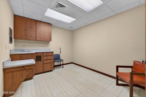Immobilier commercial à vendre à Ormond Beach, Floride: 218.69 m2 № 2425430 - photo 14