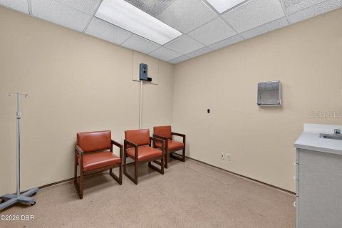 Immobilier commercial à vendre à Ormond Beach, Floride: 218.69 m2 № 2425430 - photo 20