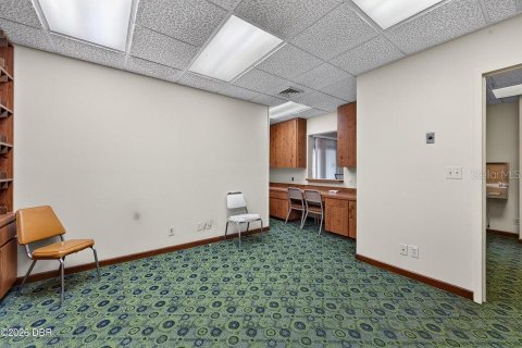 Immobilier commercial à vendre à Ormond Beach, Floride: 218.69 m2 № 2425430 - photo 10