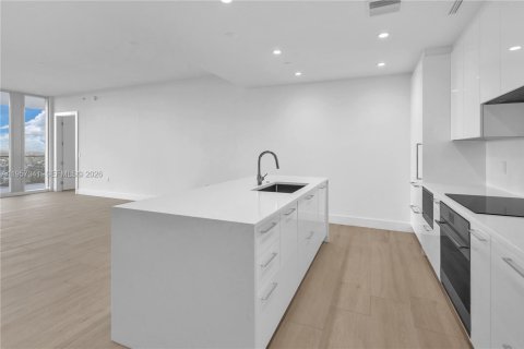 Condo in Fort Lauderdale, Florida, 2 bedrooms  № 2020998 - photo 8