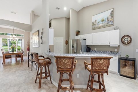 Villa ou maison à vendre à Lady Lake, Floride: 3 chambres, 171.87 m2 № 2209264 - photo 6