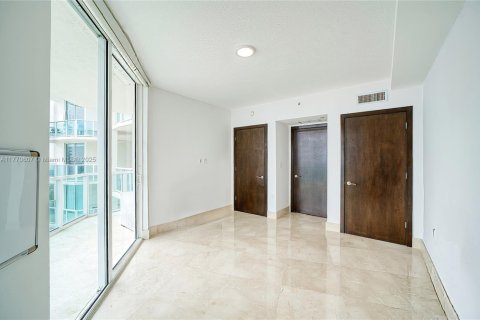 Condo in Sunny Isles Beach, Florida, 4 bedrooms  № 1593631 - photo 23