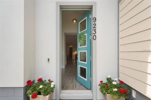 House in Orlando, Florida 3 bedrooms, 188.22 sq.m. № 2114750 - photo 5