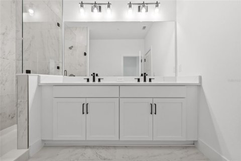 Adosado en venta en Saint Petersburg, Florida, 2 dormitorios, 158.68 m2 № 1884702 - foto 29