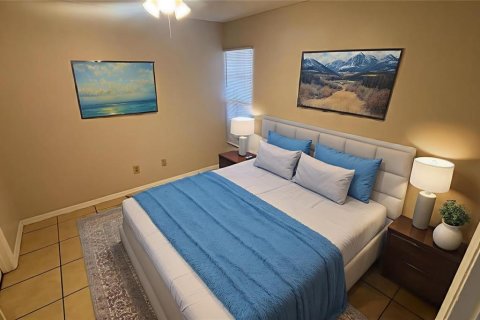 House in Brandon, Florida 2 bedrooms, 80.27 sq.m. № 1791556 - photo 9