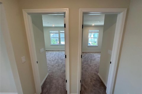 Casa en alquiler en Orlando, Florida, 5 dormitorios, 294.69 m2 № 1736401 - foto 30