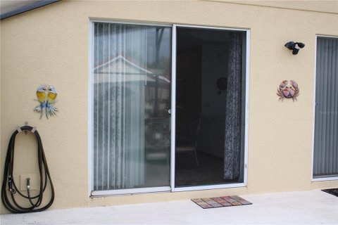Villa ou maison à vendre à Davenport, Floride: 6 chambres, 257.43 m2 № 2321514 - photo 23