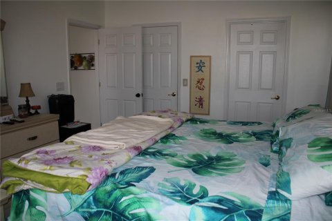 Villa ou maison à vendre à Davenport, Floride: 6 chambres, 257.43 m2 № 2321514 - photo 15