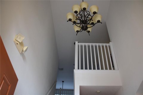Villa ou maison à vendre à Davenport, Floride: 6 chambres, 257.43 m2 № 2321514 - photo 2