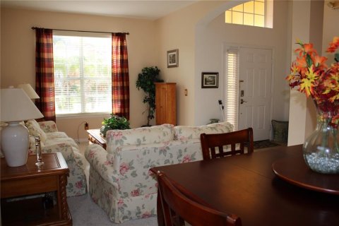 Villa ou maison à vendre à Davenport, Floride: 6 chambres, 257.43 m2 № 2321514 - photo 6