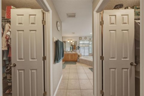 Villa ou maison à vendre à Clermont, Floride: 4 chambres, 208.66 m2 № 2406600 - photo 25