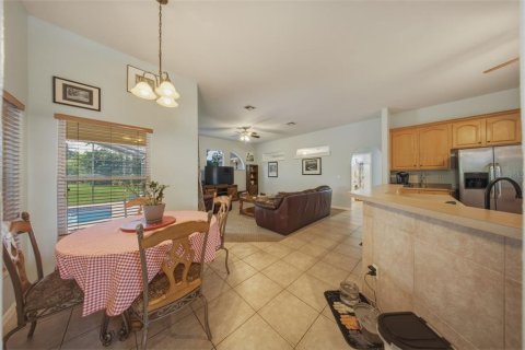 Villa ou maison à vendre à Clermont, Floride: 4 chambres, 208.66 m2 № 2406600 - photo 13