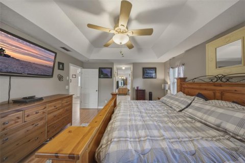 Villa ou maison à vendre à Clermont, Floride: 4 chambres, 208.66 m2 № 2406600 - photo 24
