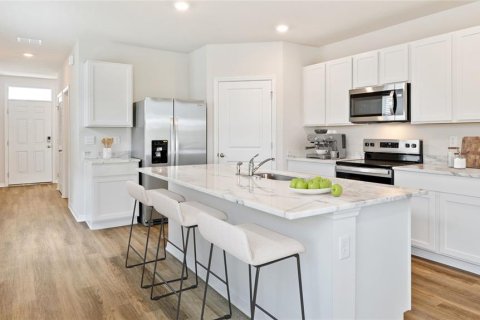 House in Parrish, Florida 4 bedrooms, 154.68 sq.m. № 1894731 - photo 11