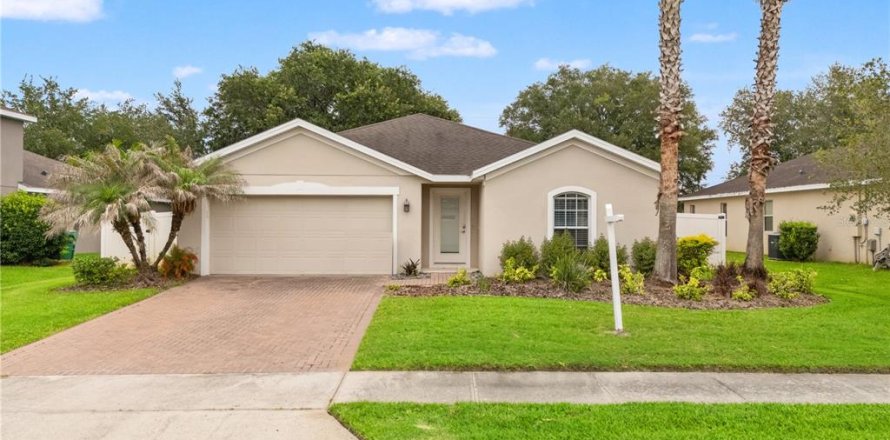 Villa ou maison à Winter Garden, Floride 3 chambres, 157.56 m2 № 2113705