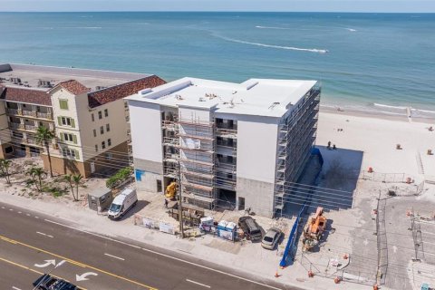 Condominio en venta en Madeira Beach, Florida, 3 dormitorios, 216.46 m2 № 1755557 - foto 26