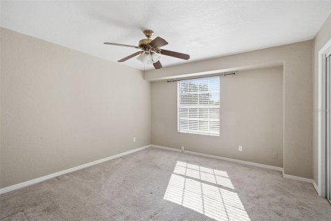 Townhouse in Tampa, Florida 2 bedrooms, 102.56 sq.m. № 2116777 - photo 15