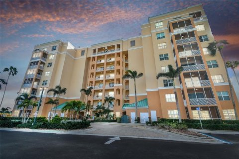 Condo à Punta Gorda, Floride, 2 chambres  № 2398753