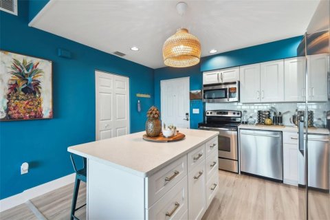 Copropriété à vendre à Punta Gorda, Floride: 2 chambres, 75.16 m2 № 2398753 - photo 6