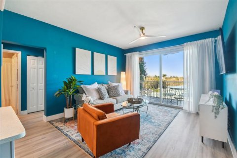 Copropriété à vendre à Punta Gorda, Floride: 2 chambres, 75.16 m2 № 2398753 - photo 21
