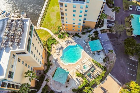 Copropriété à vendre à Punta Gorda, Floride: 2 chambres, 75.16 m2 № 2398753 - photo 3