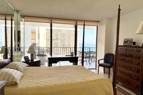 Copropriété à vendre à Miami, Floride: 1 chambre, 93.37 m2 № 2003420 - photo 15
