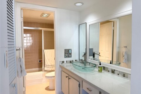 Copropriété à vendre à Miami, Floride: 1 chambre, 93.37 m2 № 2003420 - photo 14