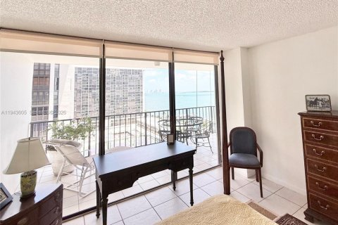 Copropriété à vendre à Miami, Floride: 1 chambre, 93.37 m2 № 2003420 - photo 16