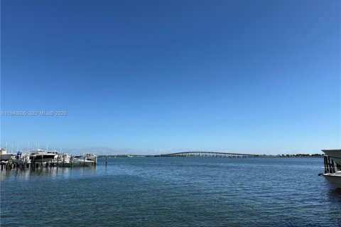 Copropriété à vendre à Miami, Floride: 1 chambre, 93.37 m2 № 2003420 - photo 6