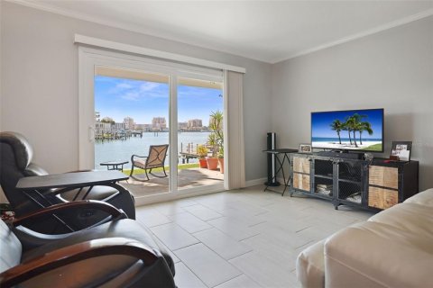 Condo in Clearwater, Florida, 2 bedrooms  № 1614649 - photo 18