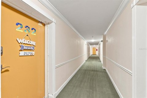 Condominio en venta en Saint Pete Beach, Florida, 1 dormitorio, 60.39 m2 № 2280409 - foto 6