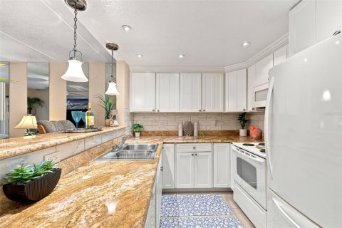 Condominio en venta en Saint Pete Beach, Florida, 1 dormitorio, 60.39 m2 № 2280409 - foto 13
