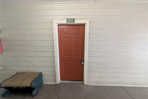 Condo in Tampa, Florida, 2 bedrooms  № 1851334 - photo 3