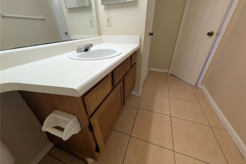 Condo in Tampa, Florida, 2 bedrooms  № 1851334 - photo 14