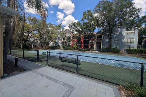 Condo in Tampa, Florida, 2 bedrooms  № 1851334 - photo 19