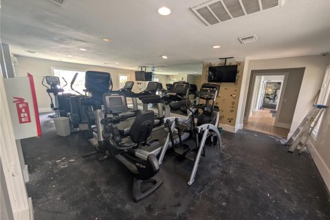 Condo in Tampa, Florida, 2 bedrooms  № 1851334 - photo 23