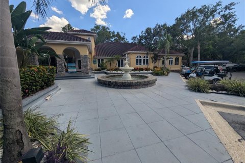 Condo in Tampa, Florida, 2 bedrooms  № 1851334 - photo 25
